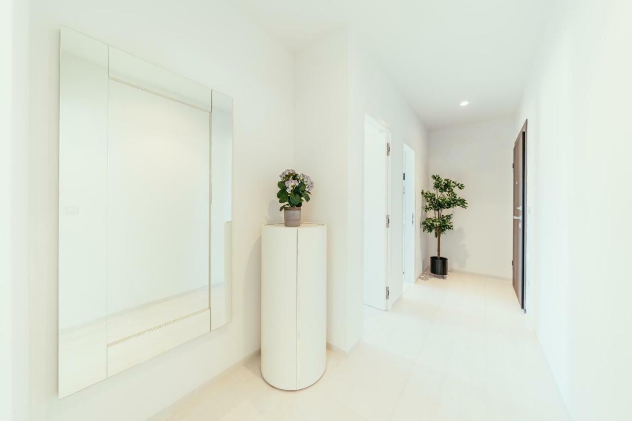 Unique Luxury Designers Apartment Right Next To The Beach Sukosan Exterior photo